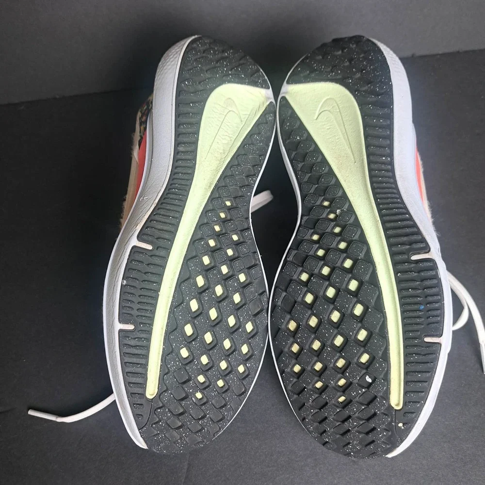 Nike Womens Air Winflo 9 White Green Red Sz 7.5 FD0880 100 Running